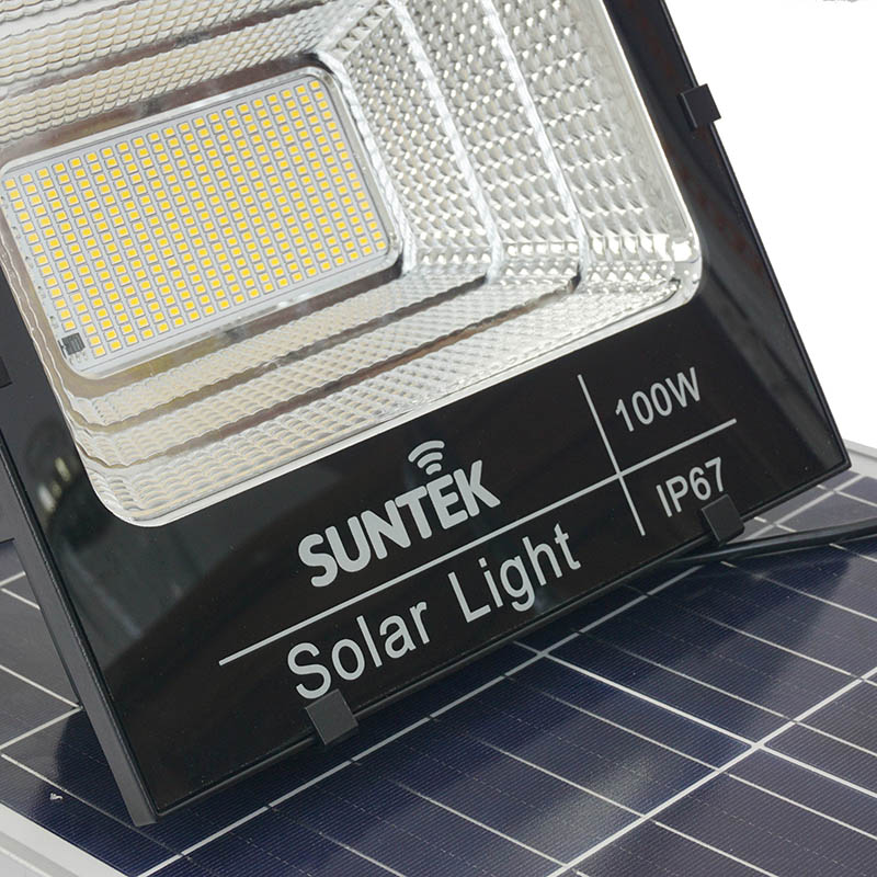 Đèn pha năng lượng mặt trời SUNTEK LED SOLAR 100W