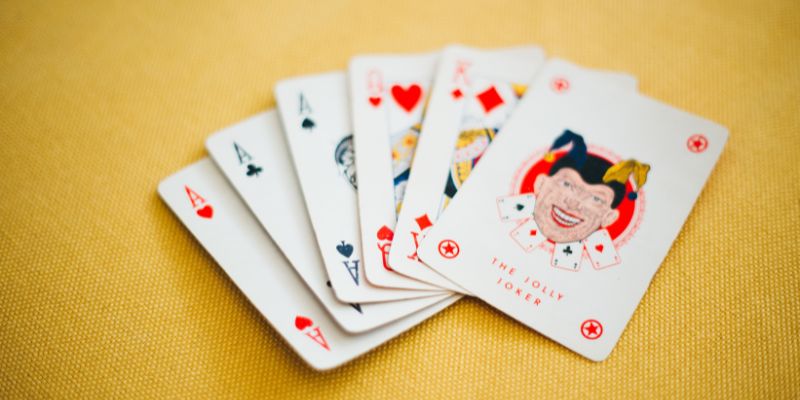 Tiến lên miền Nam- điều thú vị của may mắn